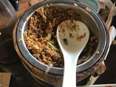 -东口码头·烧鸽子·鱼头泡饼·地方菜(金鹰悦城店)