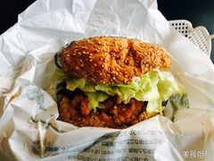 中式炸鸡汉堡-幸运小丑汉堡(Bay Area本店)