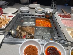 -海底捞火锅(银泰中心店)