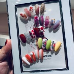 -蜜丝卡伦美甲美睫半永久