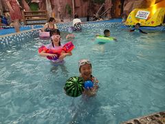 -兴芮温泉度假区