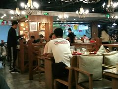 大堂-好伦哥(温都水城店)