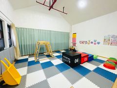 -MuaKids Garden
