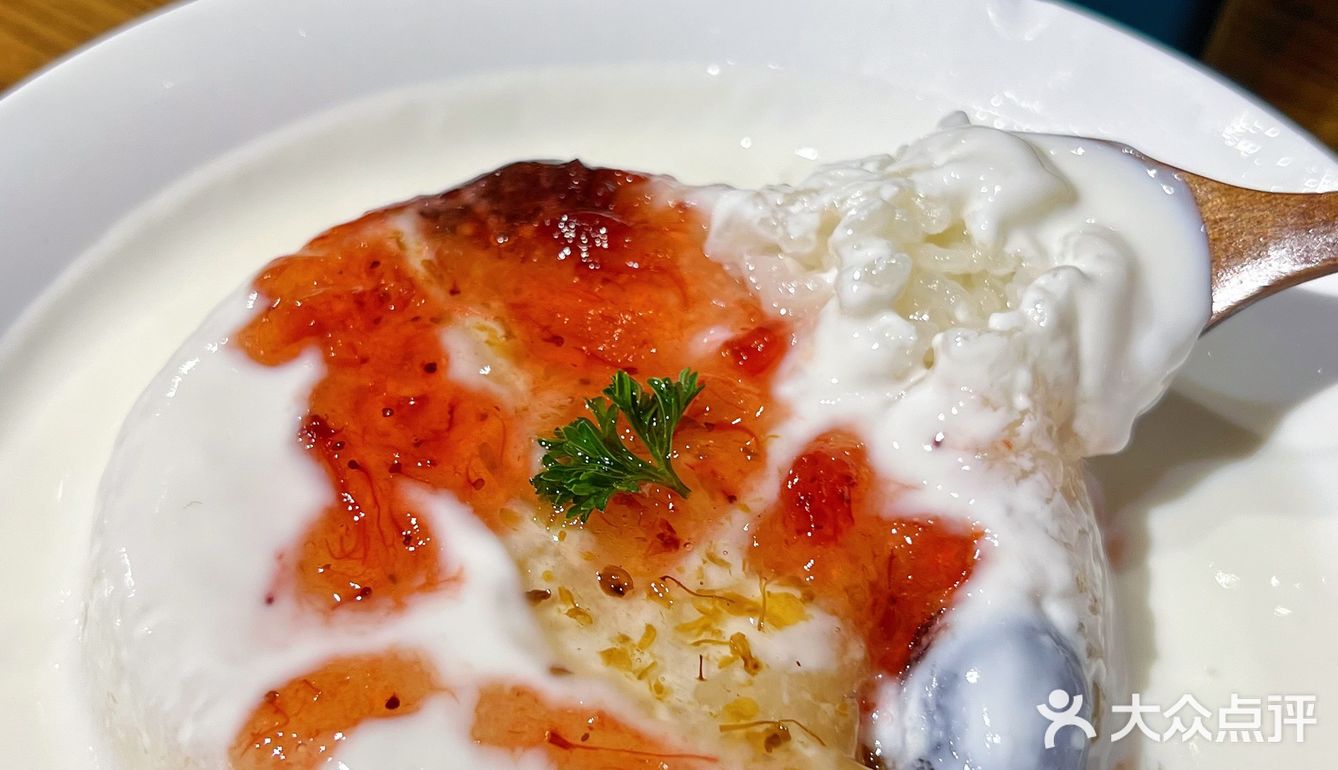 是不是只有五道口才有酸奶粽子❗️❗️