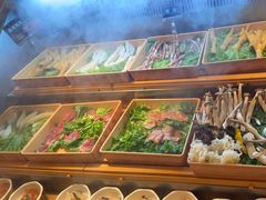 -牛YO寿喜烧·铁板烧和牛火锅自助(市府恒隆店)