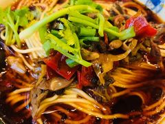 -兵哥豌豆面(雅颂居店)