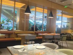-菲滋意式餐厅(临平万达店)