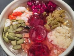 -麻六记(凤凰汇店)