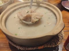 -黄弟大排档·湖南菜·小龙虾·小海鲜(凯旋北路店)