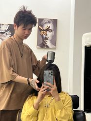 -V8潮牌·接发烫染连锁