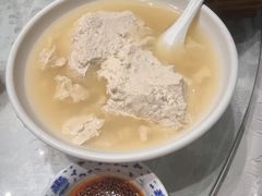 -土砂锅生态山庄·非遗砂锅雅鱼