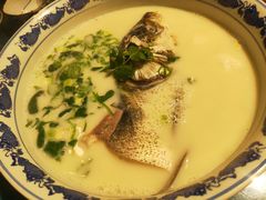 -南京金牛湖巨碗鱼头