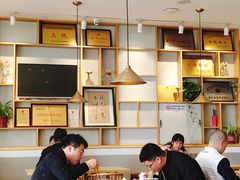 大堂-镇南锅盖面馆(解放路店)