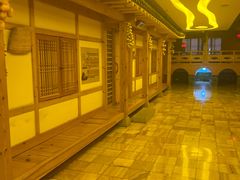 -恒坤北纬42度温泉洗浴(公园路店)