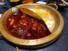 -沸炉重庆老火锅(军事博物馆店)