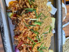 -宏兴烤鱼山庄(宣恩总店)