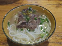-肇兴特色牛肉粉
