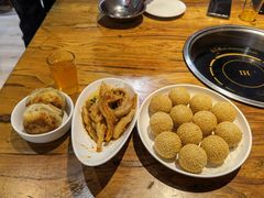 麻团-安诚居干锅鸭头(八角店)