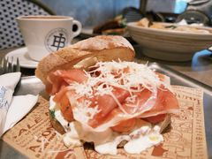 -JamaicaBlue Cafe(乌鲁木齐中路店)