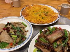 -郑件洋芋饭庄