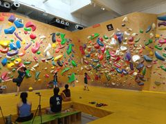 -问山MountQuest攀岩馆