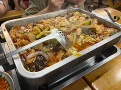 -后街佬·炭火鲜鱼杂(南城店)