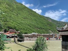 -韩妹鱼庄·泸定老字号(泸定店)
