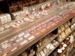 -MUJI无印良品(西湖银泰城店)