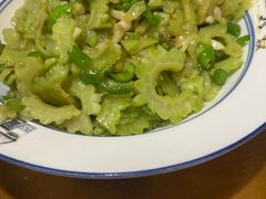 -何氏排骨(左家塘店)