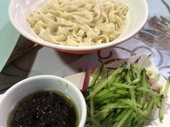 -生活本该如此北京小馆(周庄嘉园店)