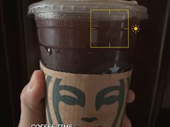 -星巴克(济南美莲广场店)