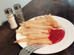 -Geneva日内瓦餐厅(西郊宝成花苑店)