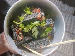 -黑色经典臭豆腐·湖南特产(步行街店)