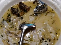 -渔语鱼酸菜鱼新川菜(来福士店)