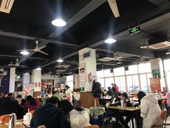 大堂-皖北巫氏三胖地锅鸡(长淮总店)