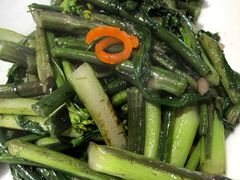 -黄泥岗·地道湖北菜(奥特莱斯店)