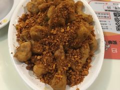 -新大咀港式茶餐厅(宝山万达店)