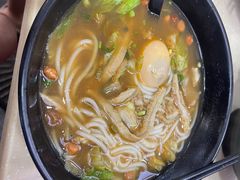 -龙记桂林米粉(财满街店)