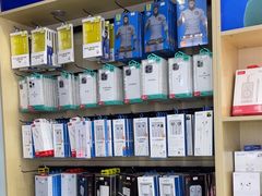 -修卜凡二手严选店·手机维修·回收租赁(川沙地铁站店)