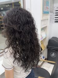 -镁连社·美联社