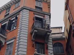 -巴公房子