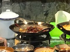 五花肉炒千页豆腐-张关合渣(朱家坳店)