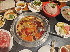-周师兄大刀腰片火锅(解放碑总店)