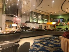 自助取餐区-汕头君华海逸酒店·鸿桃轩中餐厅