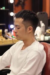 -鸿運 BARBER SHOP男士理发馆