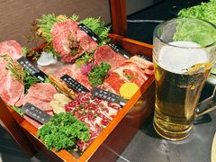 -山川小町·极番烧肉(新地假日广场店)
