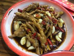 -老三样·美食研究中心(世贸路店)