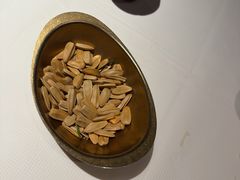 -桂满陇·蟹黄小笼汤包(环球港店)