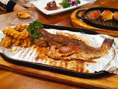 -老东镇啤酒屋海鲜加工·蒸汽海鲜·海鲜烧烤(台东店)