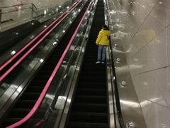 -红土地(地铁站)